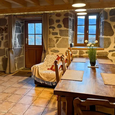 Le Refuge De La Vallee - 4 A 6 Pers - Proche De Salers