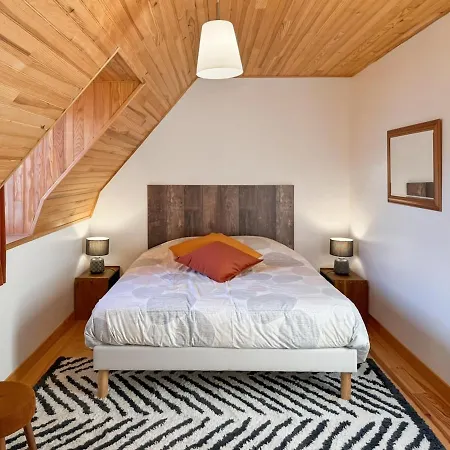 Le Refuge De La Vallee - 4 A 6 Pers - Proche De Salers *