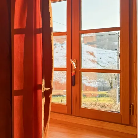 Le Refuge De La Vallee - 4 A 6 Pers - Proche De Salers Holiday home