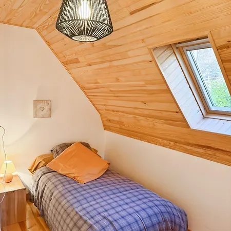 Le Refuge De La Vallee - 4 A 6 Pers - Proche De Salers *